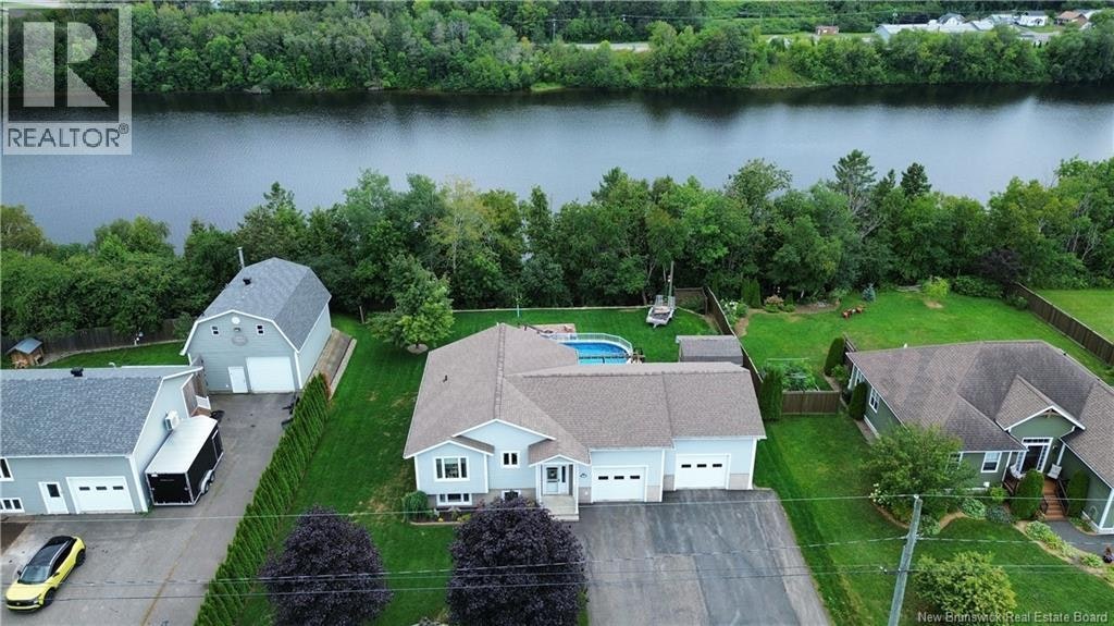 85 Taylor Street, Grand Falls, NB, E3Y 3W6