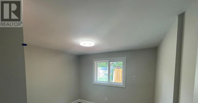 SIDE-314 Grove Street E, Barrie, ON, L4M 5J3 - 3