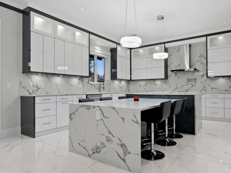 6899 Clevedon Drive, Surrey, BC, V3W 6H6 - 14