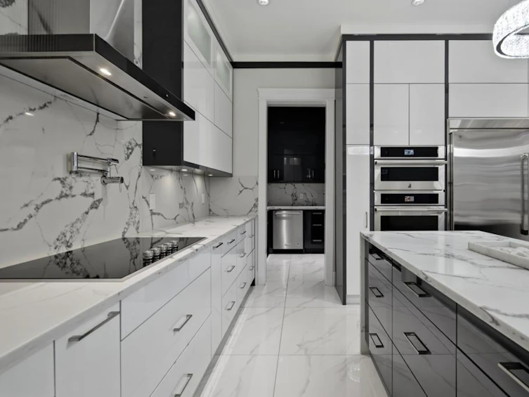 6899 Clevedon Drive, Surrey, BC, V3W 6H6 - 17