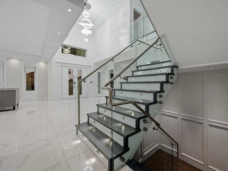 6899 Clevedon Drive, Surrey, BC, V3W 6H6 - 33