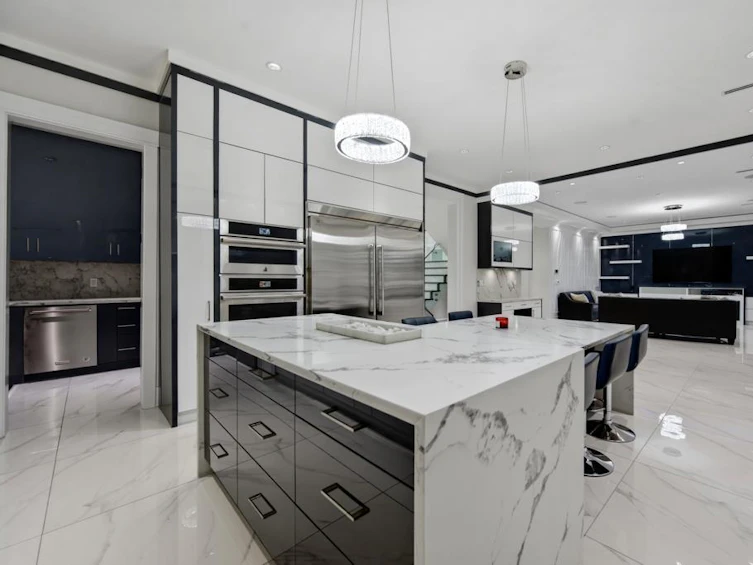 6899 Clevedon Drive, Surrey, BC, V3W 6H6 - 18