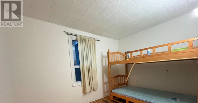 2471 Gerrard Street E, Toronto, ON, M4E 2G3 - 6