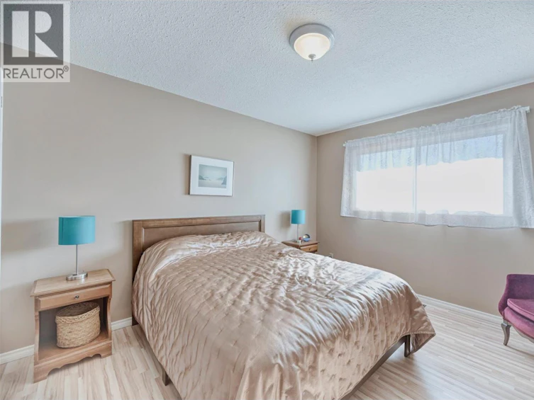 5883 Fairview Place, Oliver, BC, V0H 1T1 - 7