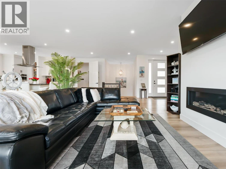 10400 87th Street, Osoyoos, BC, V0H 1V2 - 14