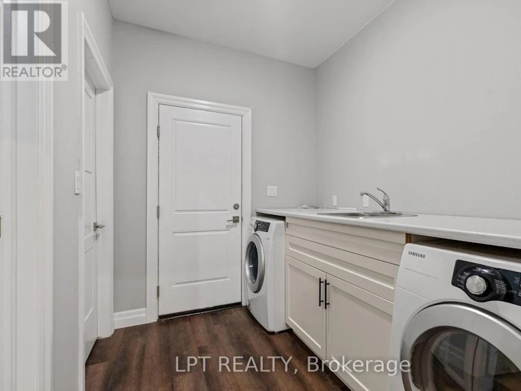 8439 Lazy Lane, Lambton Shores, ON, N0M 2N0 - 21