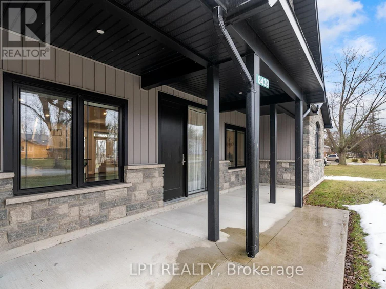8439 Lazy Lane, Lambton Shores, ON, N0M 2N0 - 40