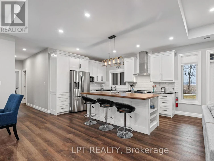 8439 Lazy Lane, Lambton Shores, ON, N0M 2N0 - 10