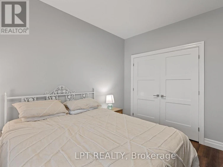 8439 Lazy Lane, Lambton Shores, ON, N0M 2N0 - 18