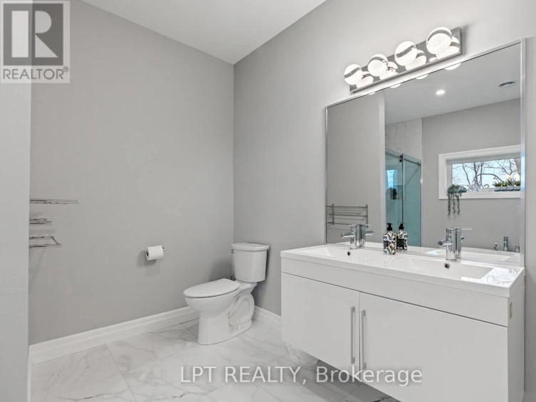 8439 Lazy Lane, Lambton Shores, ON, N0M 2N0 - 30