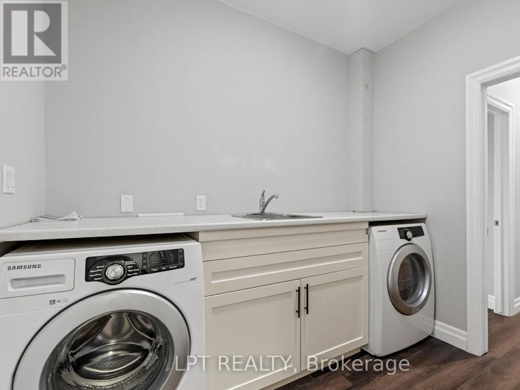 8439 Lazy Lane, Lambton Shores, ON, N0M 2N0 - 22