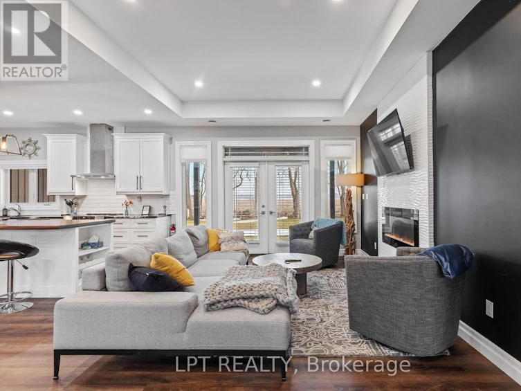 8439 Lazy Lane, Lambton Shores, ON, N0M 2N0 - 8