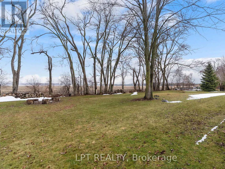 8439 Lazy Lane, Lambton Shores, ON, N0M 2N0 - 42