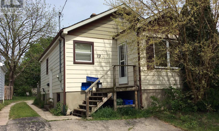 72 Lyman Street