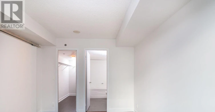 316-21 Nelson Street, Toronto, ON, M5V 3H9 - 13