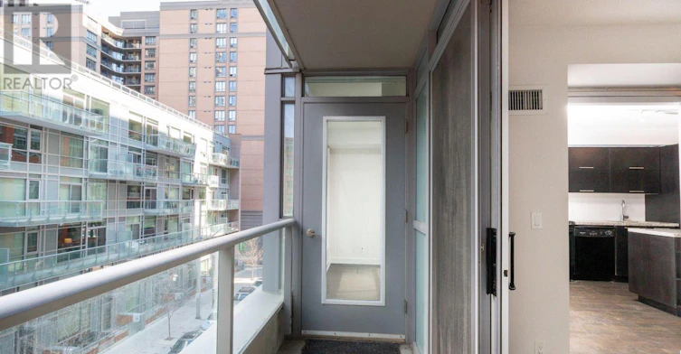 316-21 Nelson Street, Toronto, ON, M5V 3H9 - 17