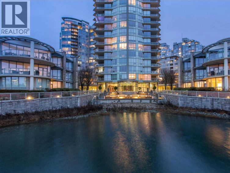 2005-1328 Marinaside Crescent, Vancouver, BC, V6Z 3B3 - 34