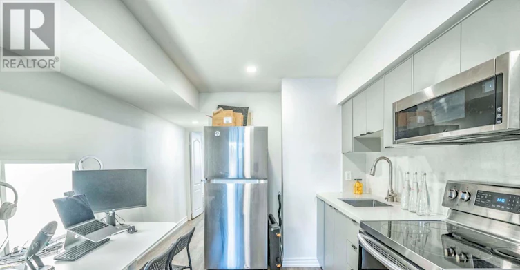 BSMT-49 Leslie Street, Toronto, ON, M4M 3C3 - 20