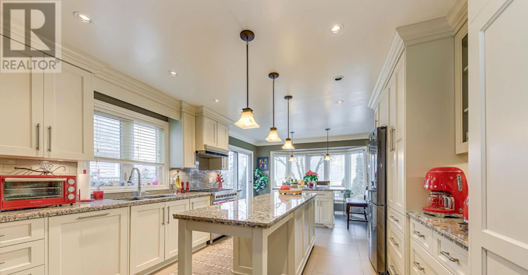 4220 Millcroft Park Drive, Burlington, ON, L7M 3V5 - 13