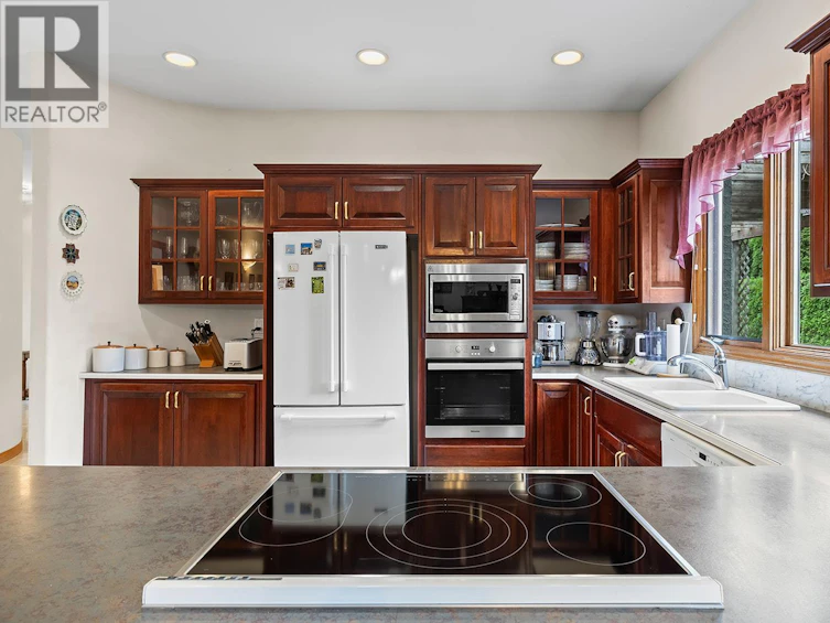 463 Carona Crescent, Kelowna, BC, V1W 3C6 - 16