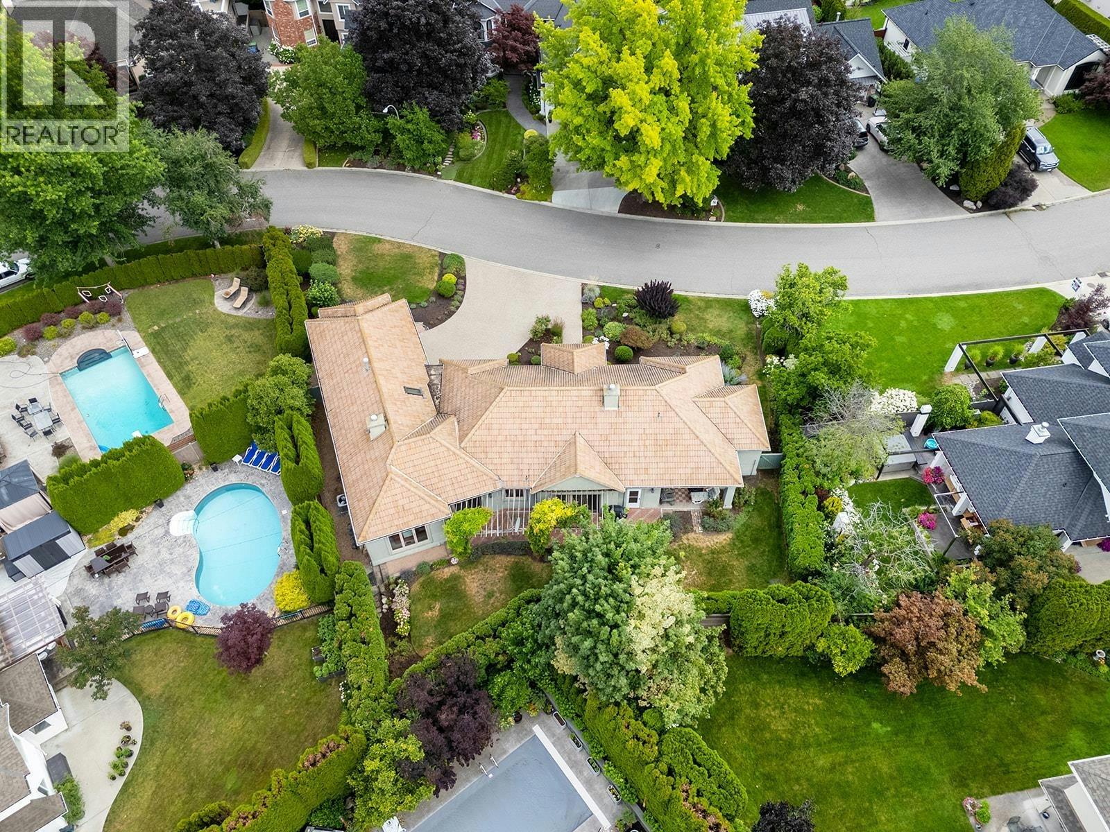 463 Carona Crescent, Kelowna, BC, V1W 3C6 - 38