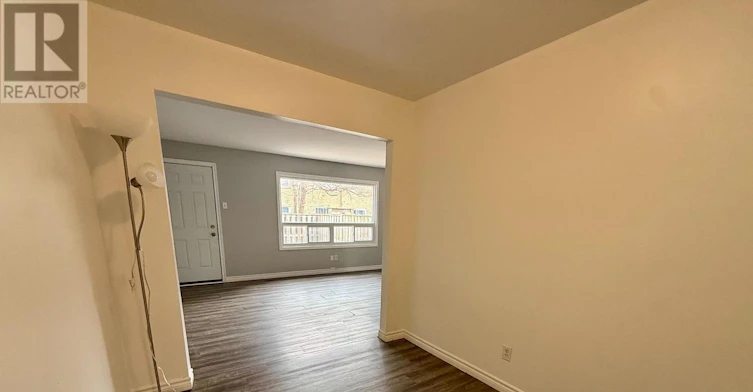161 Toulon Crescent, London, ON, N5V 1J4 - 3