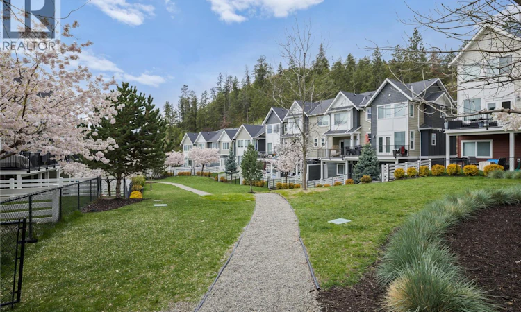 24-2490 Tuscany Drive