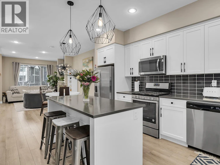 24-2490 Tuscany Drive, West Kelowna, BC, V4T 3M4 - 3
