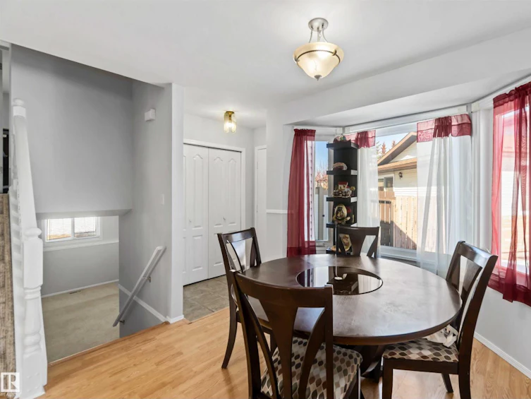 14748 33 Street NW, Edmonton, AB, T5Y 2G2 - 11