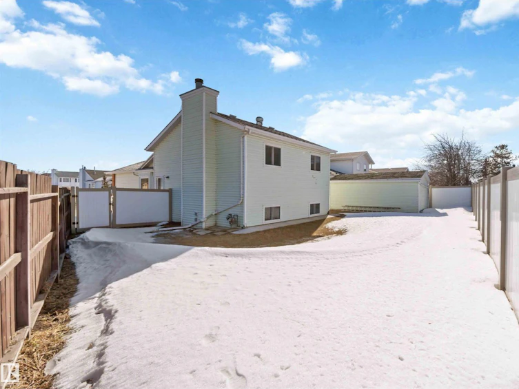 14748 33 Street NW, Edmonton, AB, T5Y 2G2 - 44
