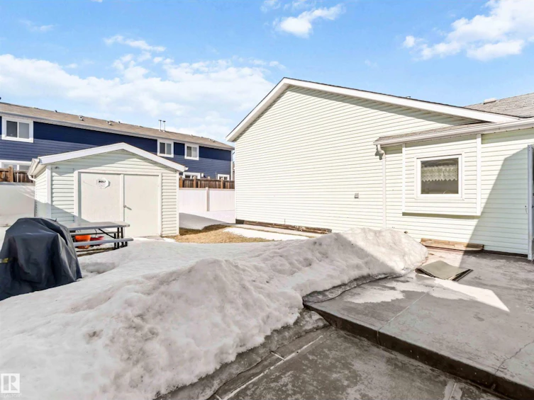 14748 33 Street NW, Edmonton, AB, T5Y 2G2 - 48