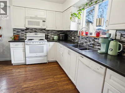 2811 Bank Road - 2