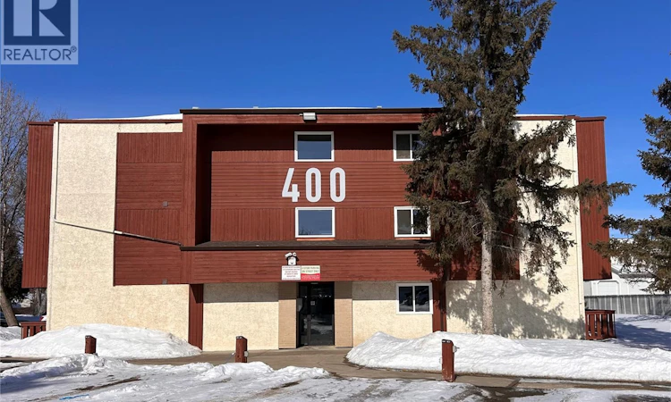 417-1580 Olive Diefenbaker Drive