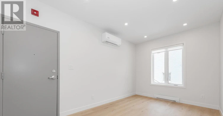 4-250 Shakespeare Street, Ottawa, ON, K1L 5M6 - 9