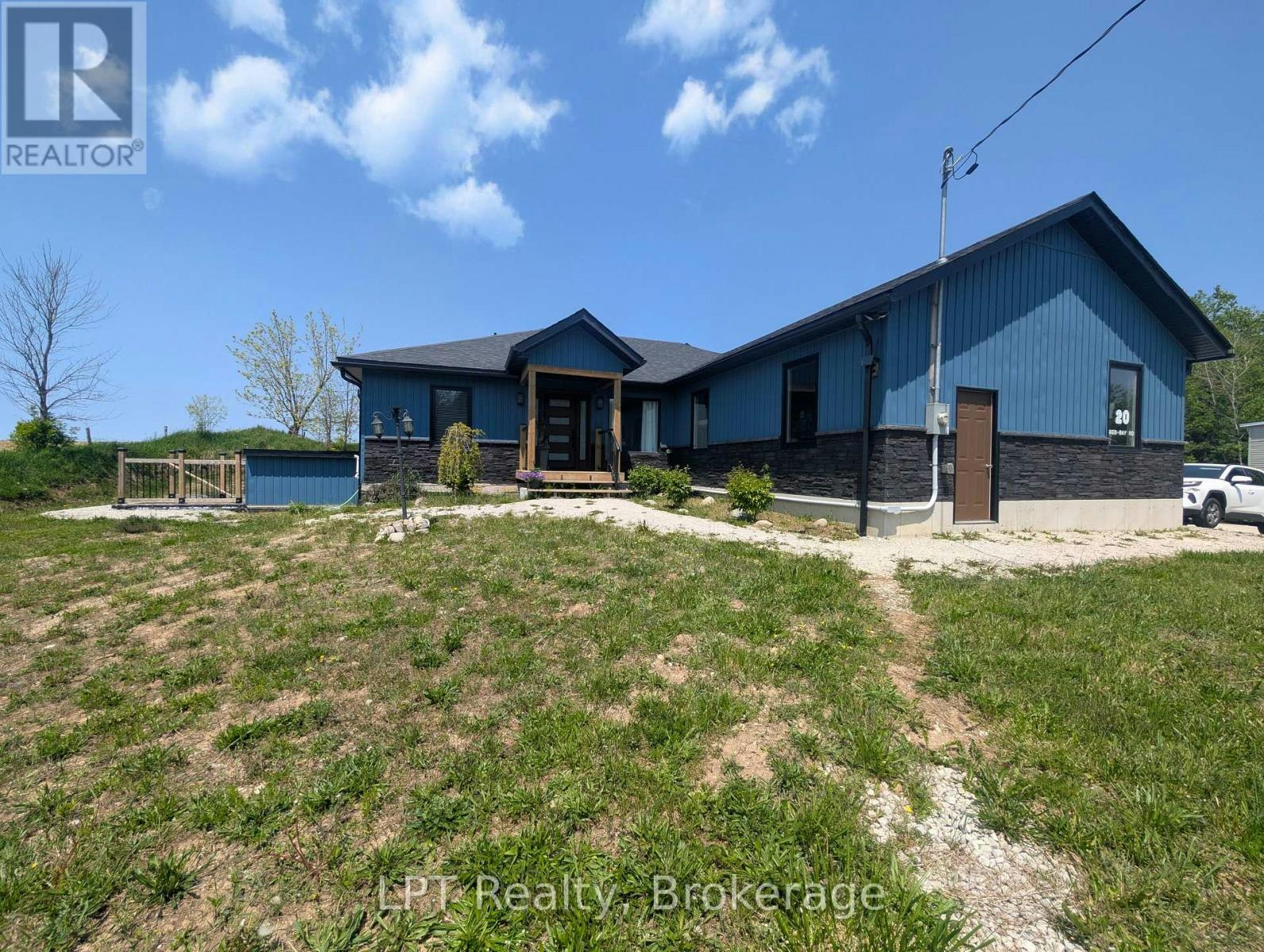 20 Red Bay Road, South Bruce Peninsula, ON, N0H 2T0