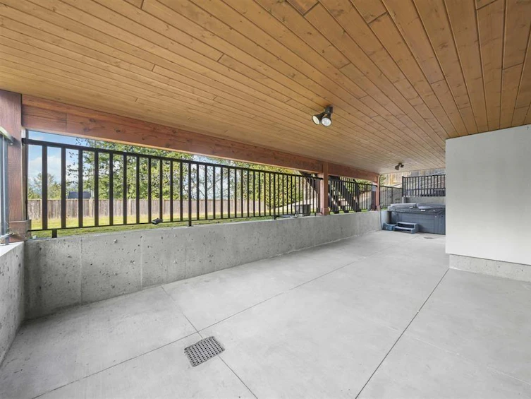17585 Abbey Drive, Surrey, BC, V4N 4H2 - 34