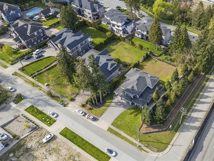 17585 Abbey Drive, Surrey, BC, V4N 4H2 - 39