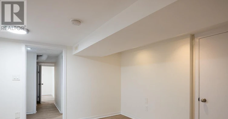 LOWER-821 Gladstone Avenue, Toronto, ON, M6H 3J7 - 4