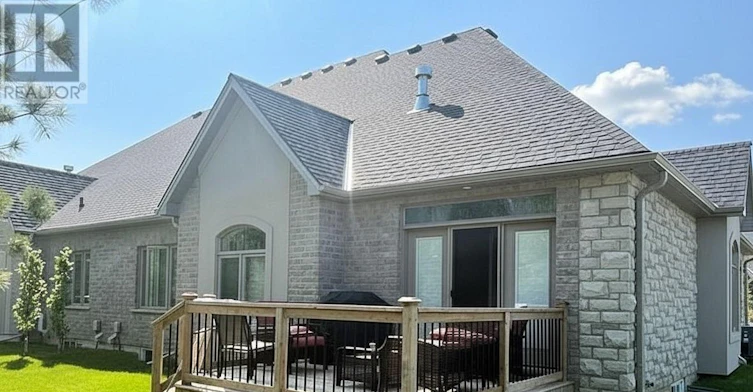 404-5 Wood Haven Drive, Tillsonburg, ON, N4G 0A8 - 2