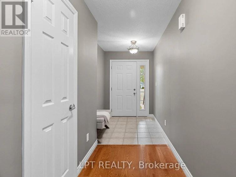 18 Durham Street, Newbury, ON, N0L 1Z0 - 6