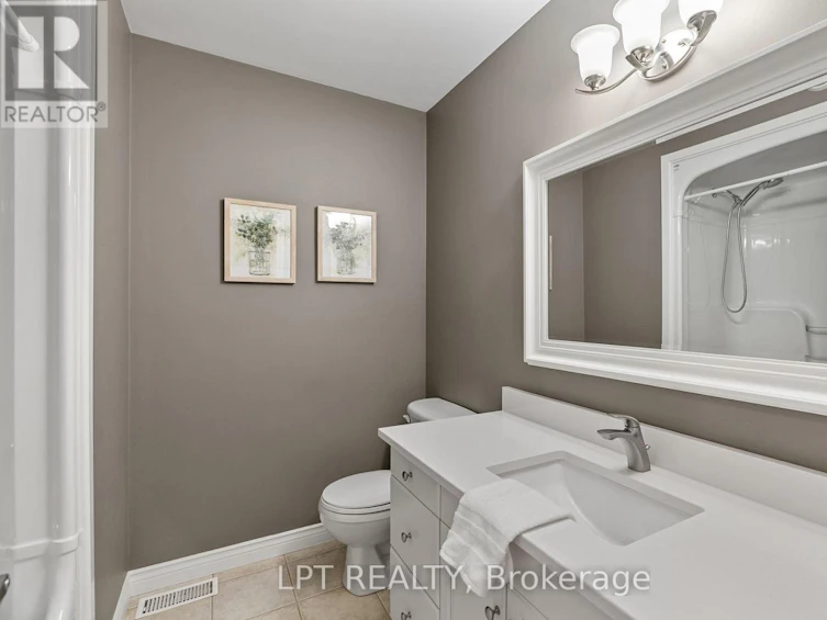 18 Durham Street, Newbury, ON, N0L 1Z0 - 20
