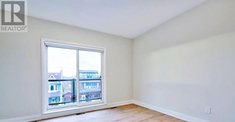 2-53 Boon Avenue, Toronto, ON, M6E 3Z2 - 9