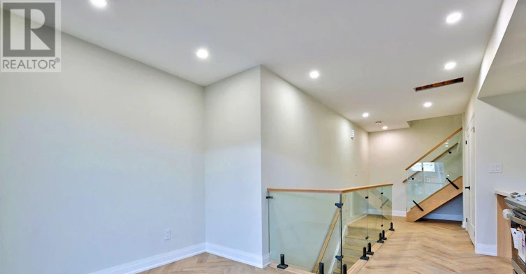 2-53 Boon Avenue, Toronto, ON, M6E 3Z2 - 7