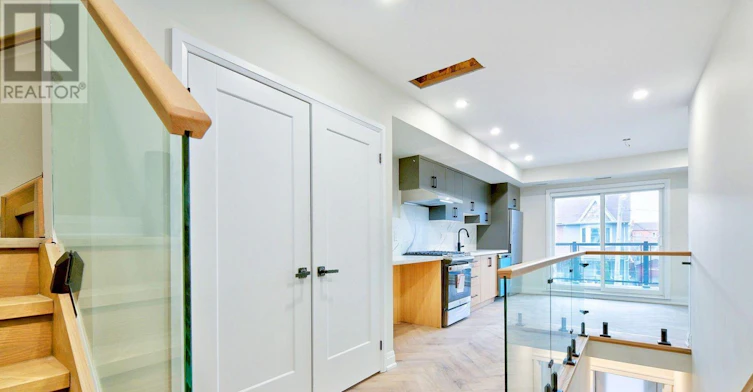 2-53 Boon Avenue, Toronto, ON, M6E 3Z2