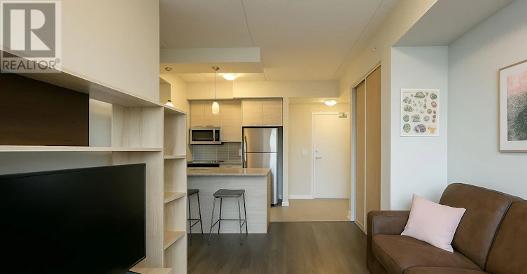1809-318 Spruce Street, Waterloo, ON, N2L 0E9 - 6