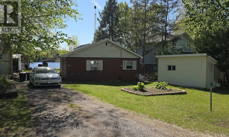 1236 Bayview Drive