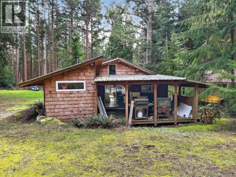 1229 Tennyson Road, Savary Island, BC, V0N 2G0 - 11