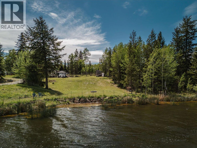 5147 Watson Lake Road, 100 Mile House, BC, V0K 2E1