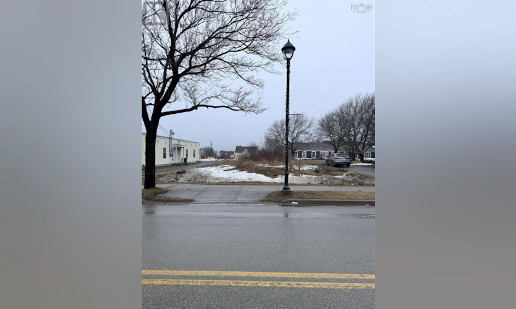 Commercial St Dominion Land