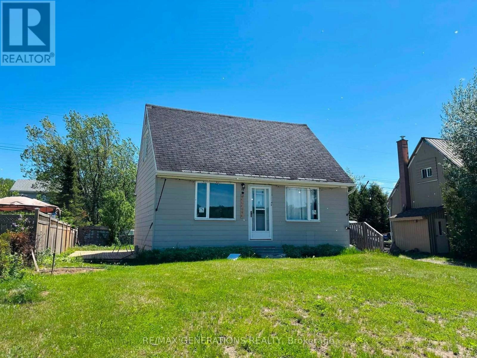 16 Wenonah Drive, Manitouwadge, ON, P0T 2C0
